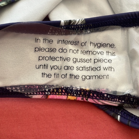 Brand New The Pippa Floral High Waisted Bikini Bottom Sz M ModCloth RRP $49 - Picture 4 of 4